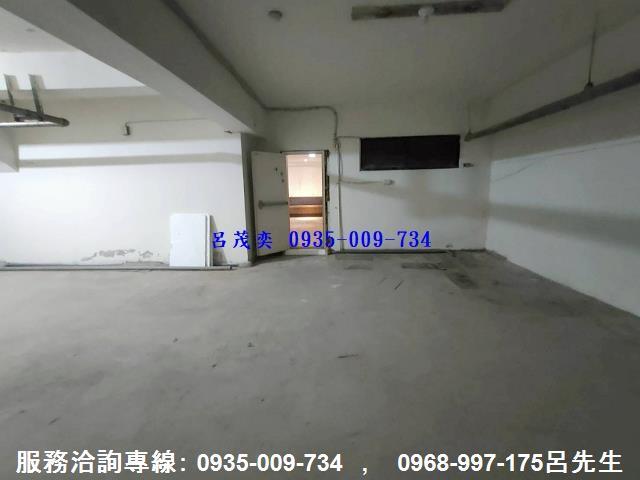 信義區華廈-12