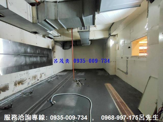 信義區華廈-4